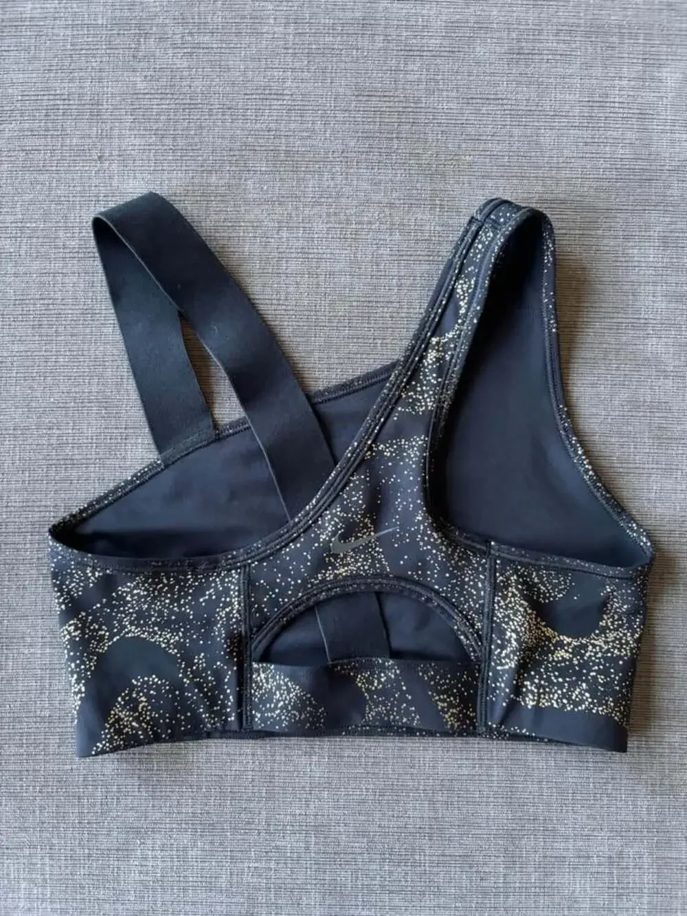 Nike Dri-FIT Swoosh Asymmetrical Sports Bra - Black & Gold Glitter - Size Small